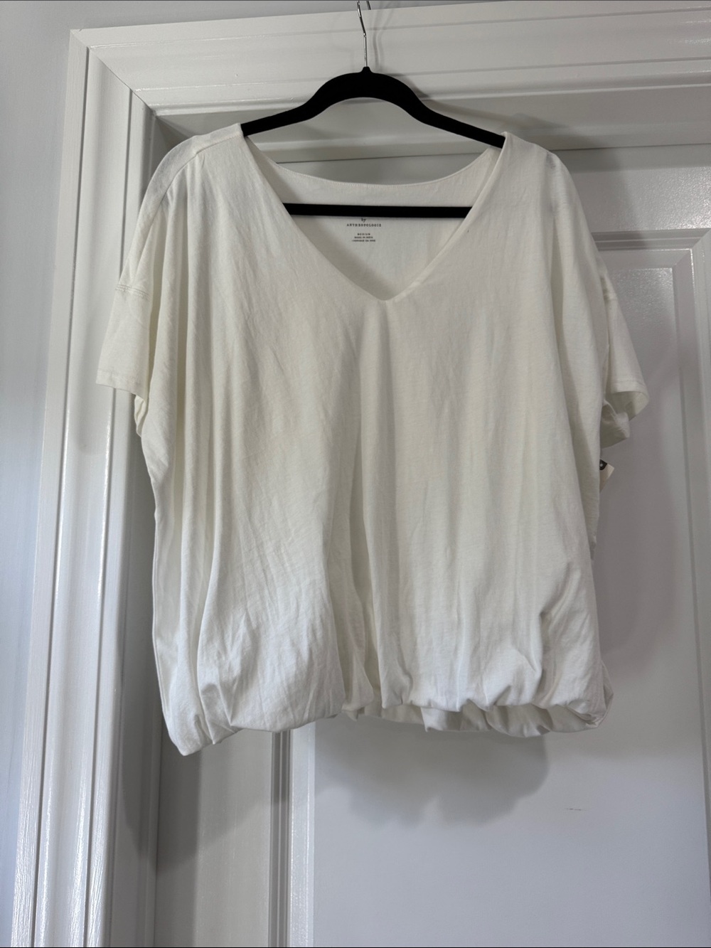 Anthropologie Maeve bubble t-shirt size Medium